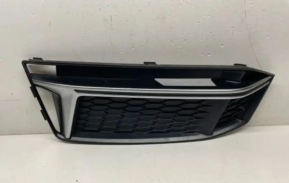 Audi A4 S4 B9 8W Front bumper lower grill 8W0807681K