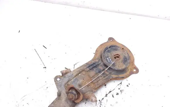 Mazda MPV Spare wheel mounting bracket 
