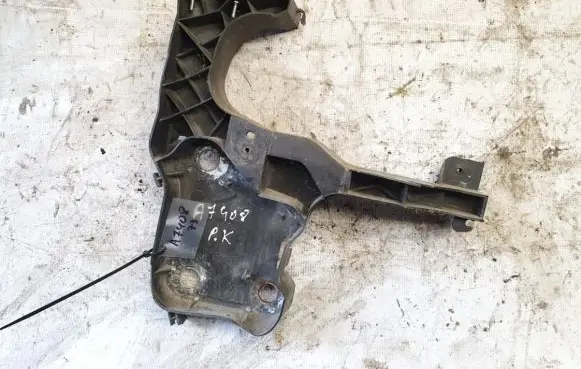 Renault Scenic II - Grand scenic II Front bumper mounting bracket
