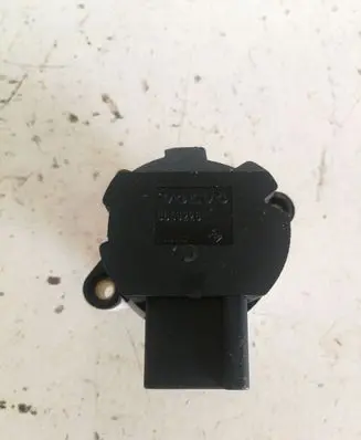Volvo V70 Ignition lock contact 8645228