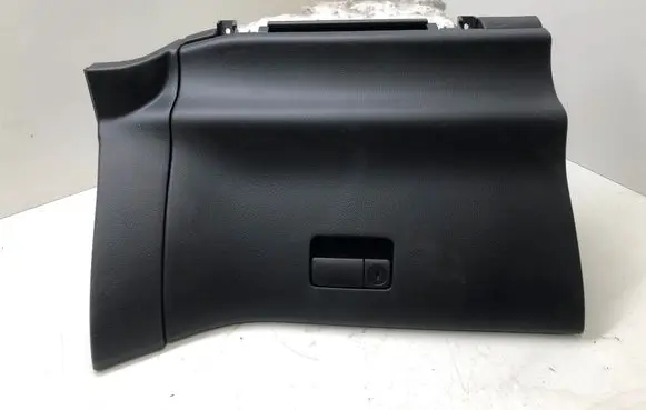 Nissan X-Trail T31 Glove box