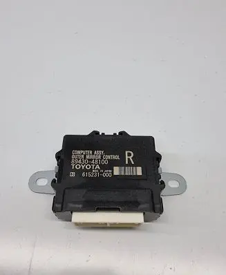 Lexus RX 450H Wing mirror control module 8943048100