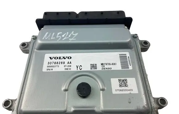 Volvo XC90 Engine control unit/module 30788269AA