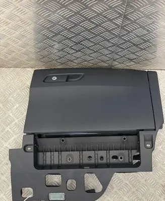 Audi A4 S4 B9 Glove box