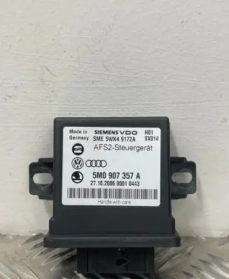 Volkswagen PASSAT B6 Light module LCM 5wk49172A