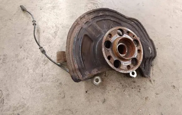 Mercedes-Benz CLA C117 X117 W117 Front wheel hub spindle knuckle