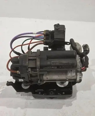 Bentley Bentayga Air suspension compressor/pump 4M0616005G 10R036089