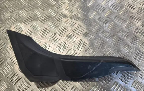 BMW 5 G30 G31 G38 Rear/tail light trim molding 630372R1