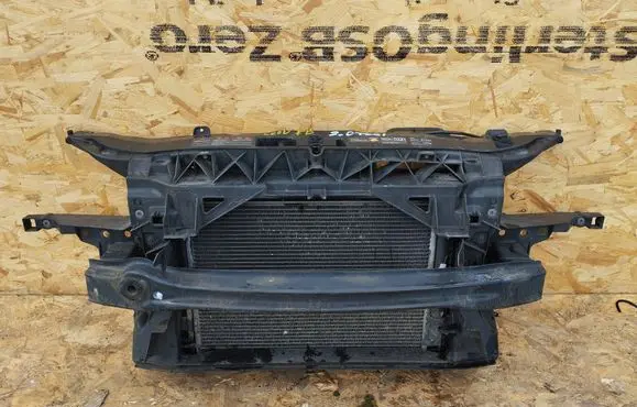 Seat Leon (1P) Radiator support slam panel