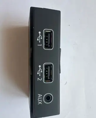 Audi Q5 SQ5 FY USB socket connector 8W0035736