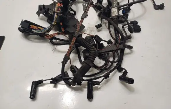 BMW 3 E92 E93 Engine installation wiring loom 758039015A