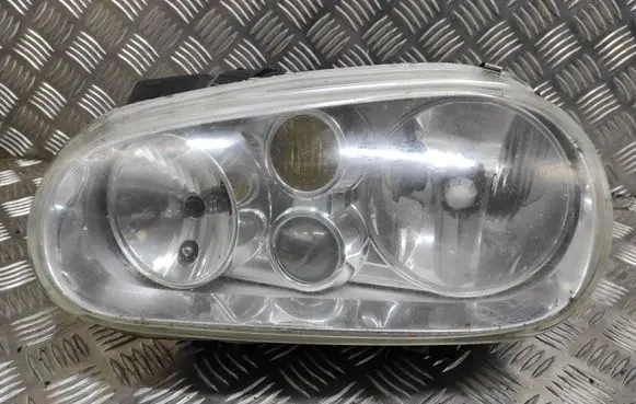 Volkswagen Golf IV Headlight/headlamp