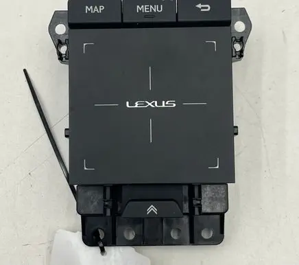 Head unit multimedia control