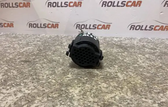 BMW X5 E53 Alarm system siren 65818360995