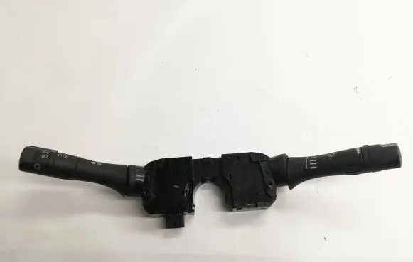 Nissan Juke I F15 Indicator stalk