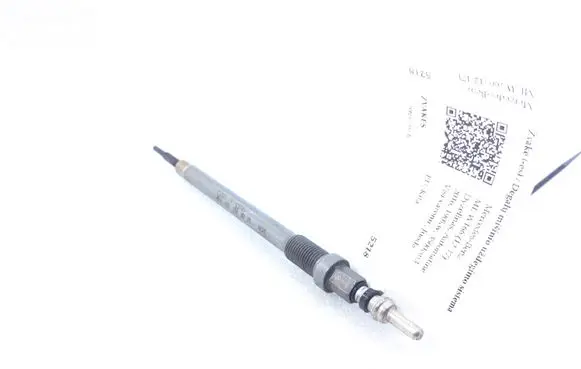 Mercedes-Benz ML W166 Spark plug A0011598001