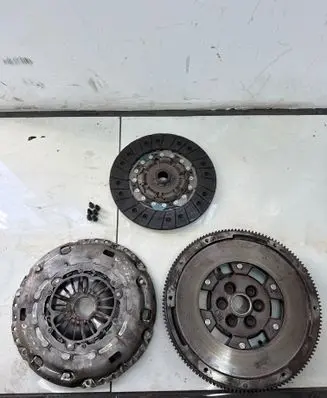 Volkswagen PASSAT B6 Clutch set kit