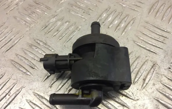 Hyundai i30 Turbo solenoid valve 927093004