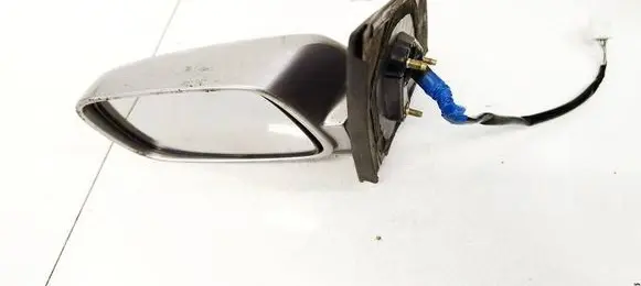 Toyota Yaris Front door electric wing mirror E13010399