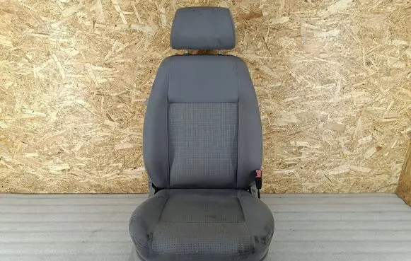Volkswagen Caddy Front passenger seat 6Q4881106