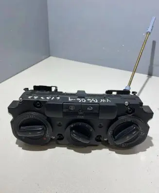 Volkswagen PASSAT B6 Climate control unit 3C2820045A 5HB00932827