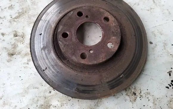 Toyota Corolla Verso E121 Front brake disc