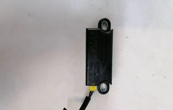 Mercedes-Benz E W211 Airbag deployment crash/impact sensor A0038200726 410515071