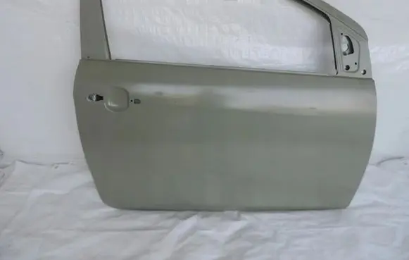 Toyota Aygo AB40 Front door