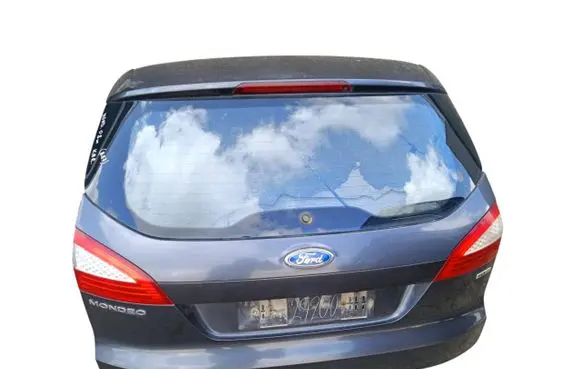 Ford Mondeo MK IV Tailgate/trunk/boot lid