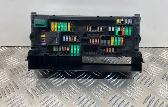 BMW X3 F25 Fuse module 9315150