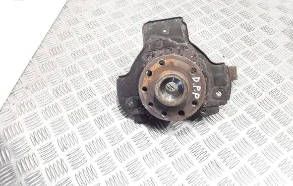 Opel Astra G Front wheel hub 90498809