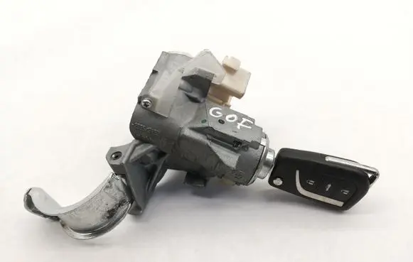 Toyota Avensis T270 Ignition lock 450200203
