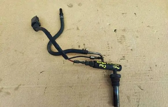 Ford Kuga II FAP injector CV619T540AA