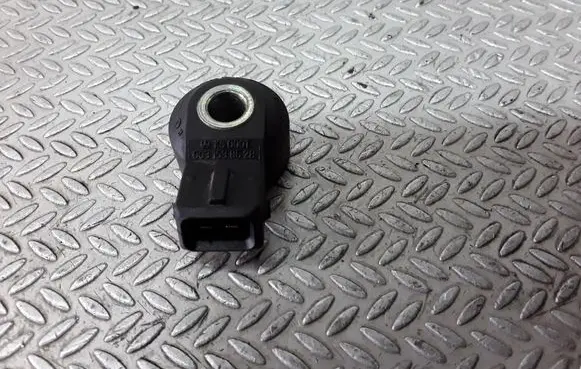 Mercedes-Benz S W220 Detonation knock sensor 0031538628