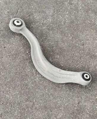 Audi Q7 4M Rear control arm 4M0505372