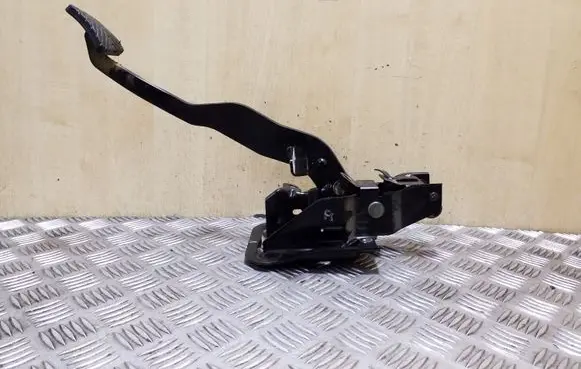 Clutch pedal