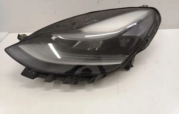 Tesla Model 3 Headlight/headlamp 153292502C 151495200D