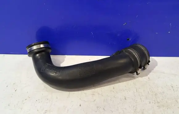 Intercooler hose/pipe