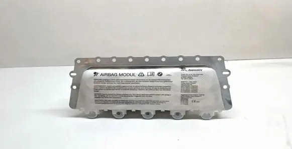 Passenger airbag
