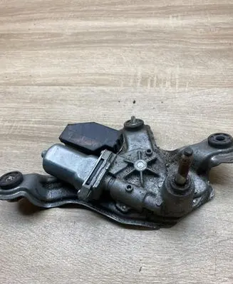 Toyota Avensis T270 Rear window wiper motor 8513005060 2596001571