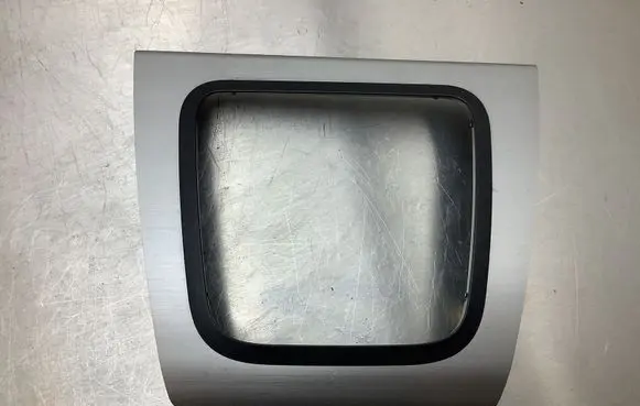 Lexus RX 330 - 350 - 400H Gear shifter surround trim plastic 5882148030
