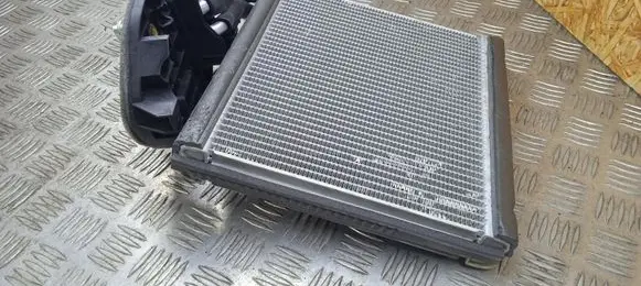BMW Z4 E89 Air conditioning (A/C) radiator (interior) 9188989