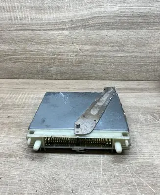 Volvo S70 V70 V70 XC Engine control unit/module P01270297 0281001592