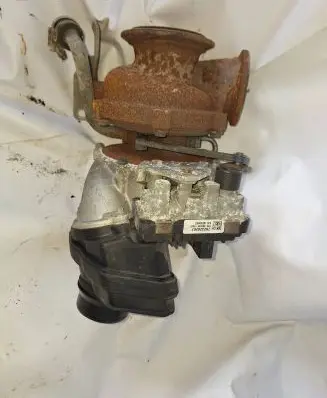 BMW 5 F10 F11 Turbo 7823202 0D004057 00669473