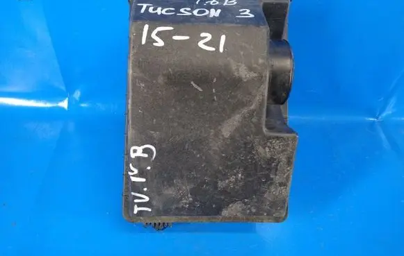Hyundai Tucson TL Air filter box 28110D3400