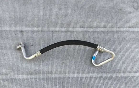 Citroen C1 Air conditioning (A/C) pipe/hose 88703YV010