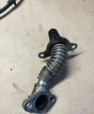 KIA Carens III EGR valve line/pipe/hose