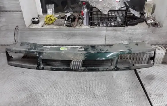 Fiat Ulysse Front bumper upper radiator grill