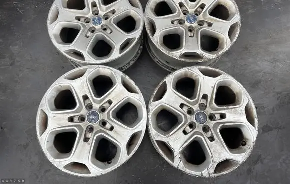 Ford Mondeo MK IV R17 alloy rim 