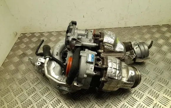 Mercedes-Benz GLC C254 Turbo A6540908101